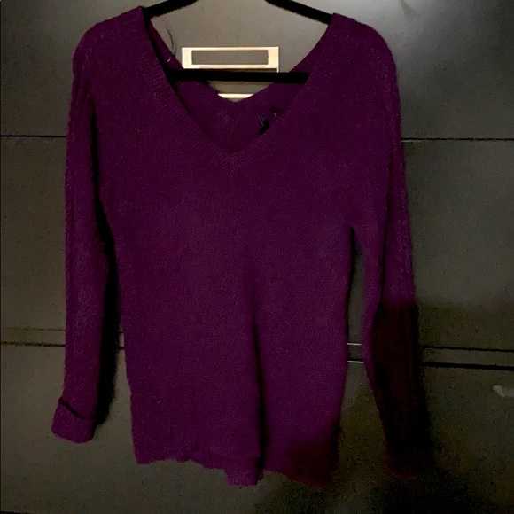 Guess vneck sweater XS - Picture 1 of 6